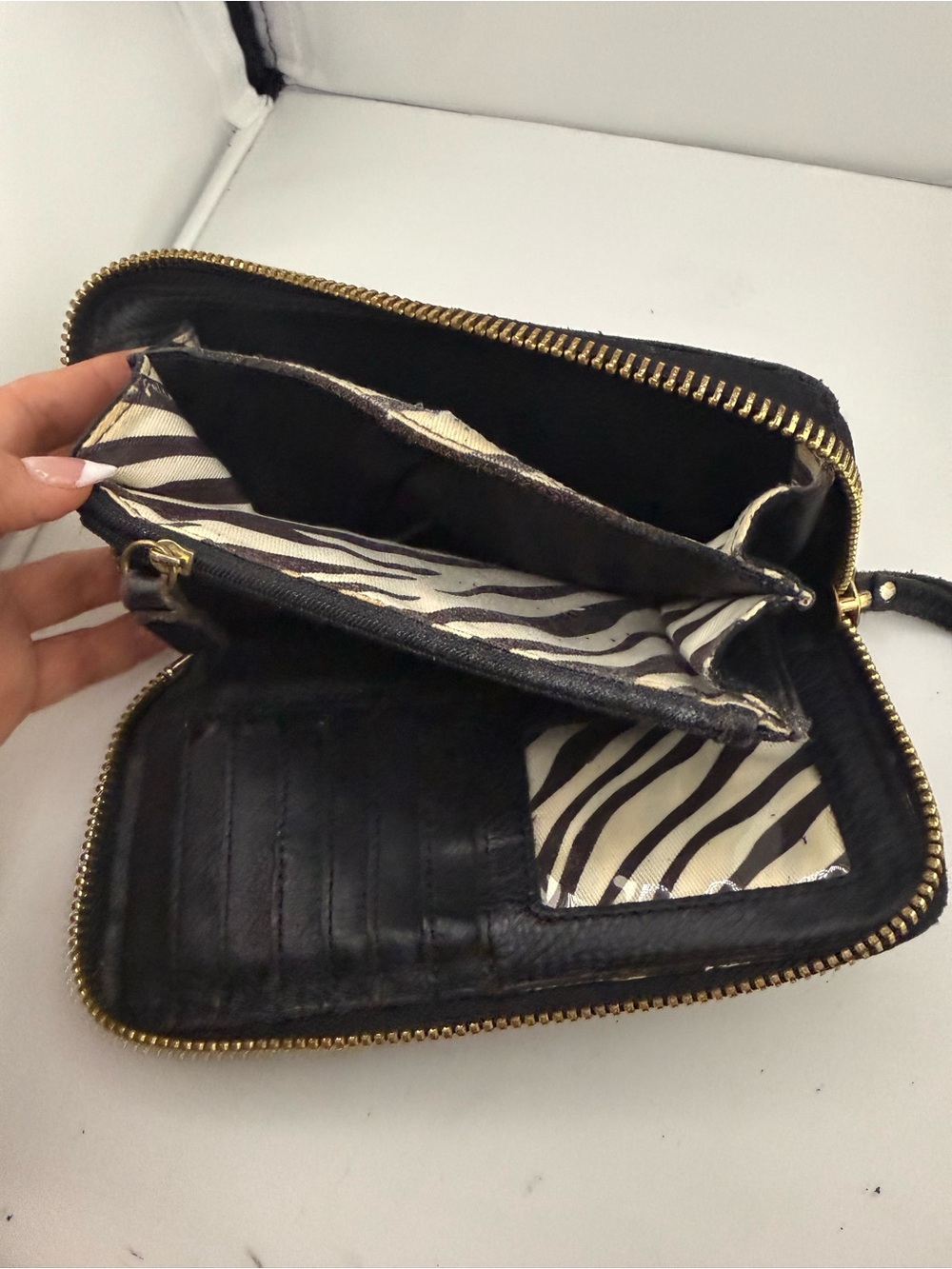Linea Pele Wallet - Picture 5 of 6